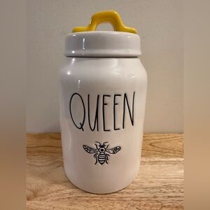 Rae Dunn Artisan Collection Queen Bee Canister